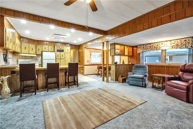 $40,000 | 41 South Roxbury Drive, Hamburg, NY 14075