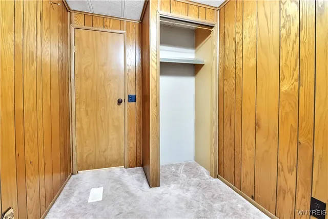 $40,000 | 41 South Roxbury Drive, Hamburg, NY 14075