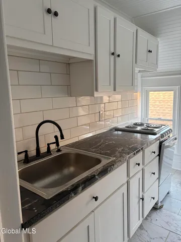 $425,000 | 71 North Brandywine Avenue, Schenectady, NY 12307