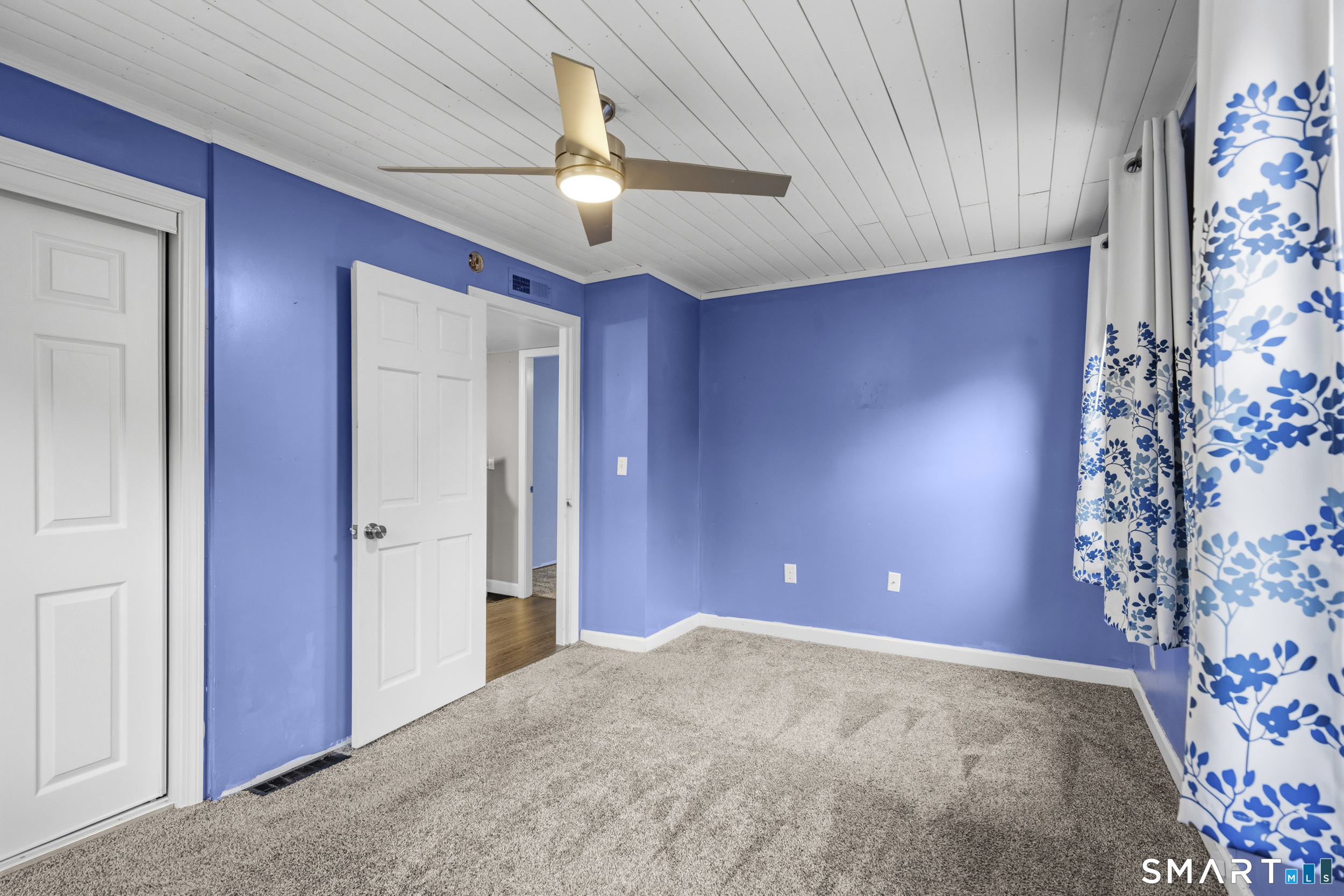 510 Flanders Road Groton, CT 06355 - Photo 17 of 38