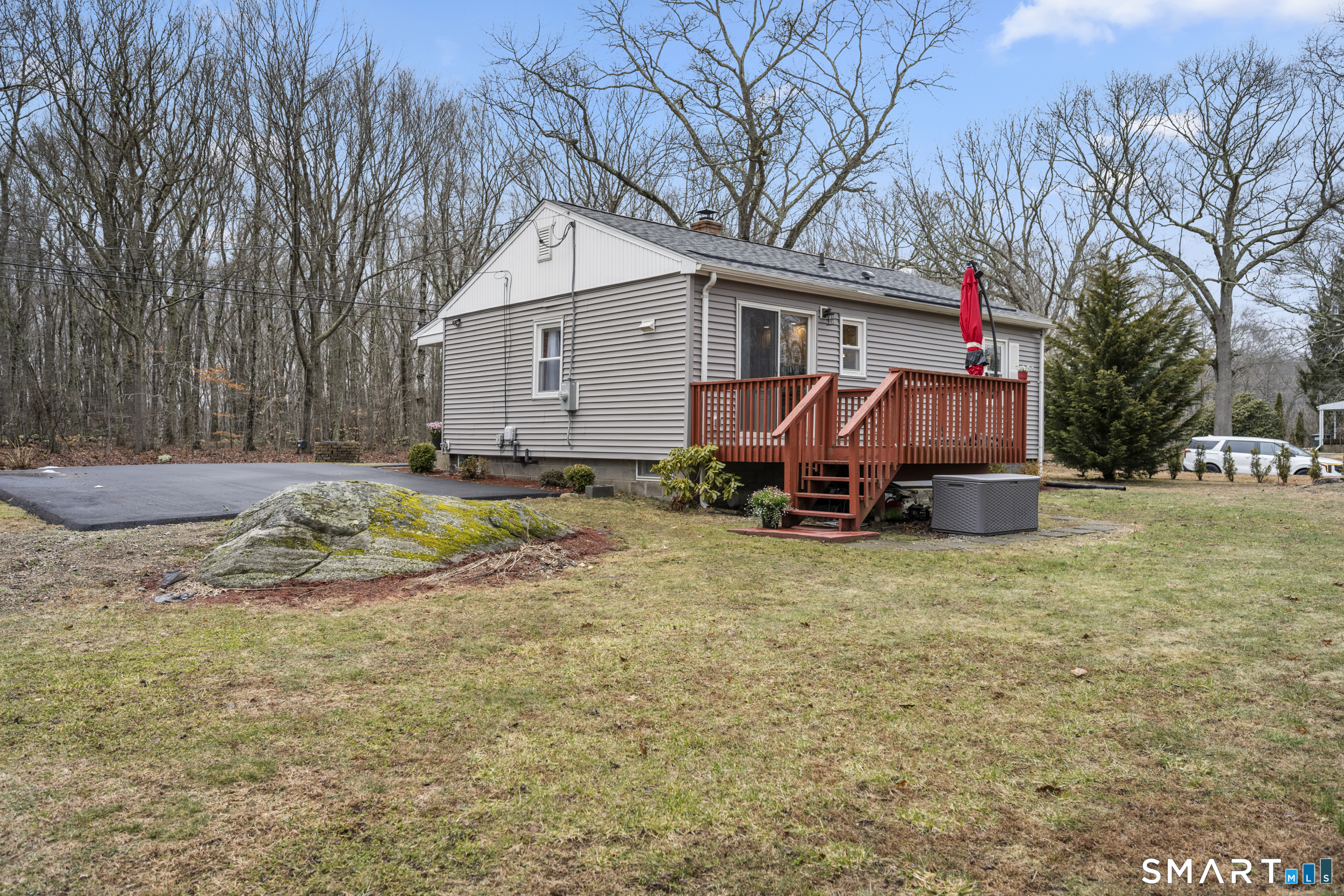 510 Flanders Road Groton, CT 06355 - Photo 24 of 38