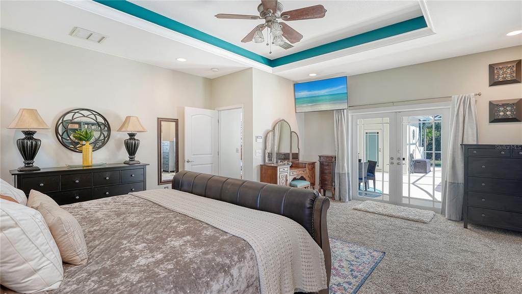 2098 Palm View Road Sarasota, FL 34240 - Photo 26 of 45 Gallery Image 26