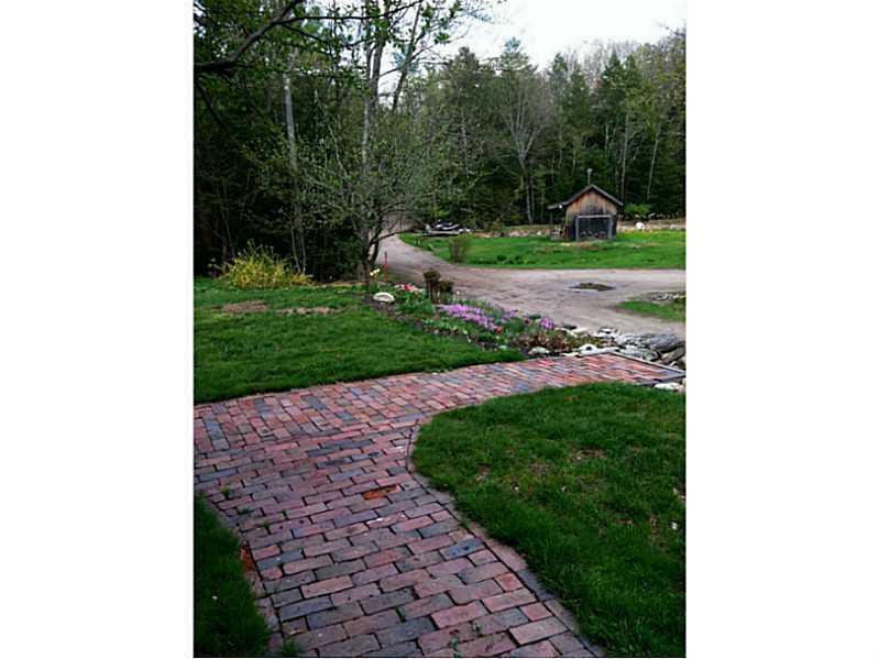 119 Merrill Road Gray, ME 04039 - Photo 7 of 33 Exterior.