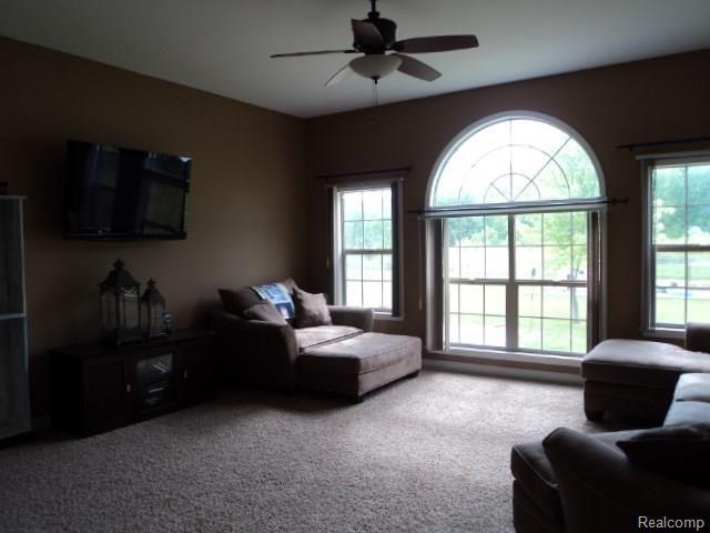 7621 Cribbins Road Avoca, MI 48006 - Photo 3 of 46 DSC02023.jpg