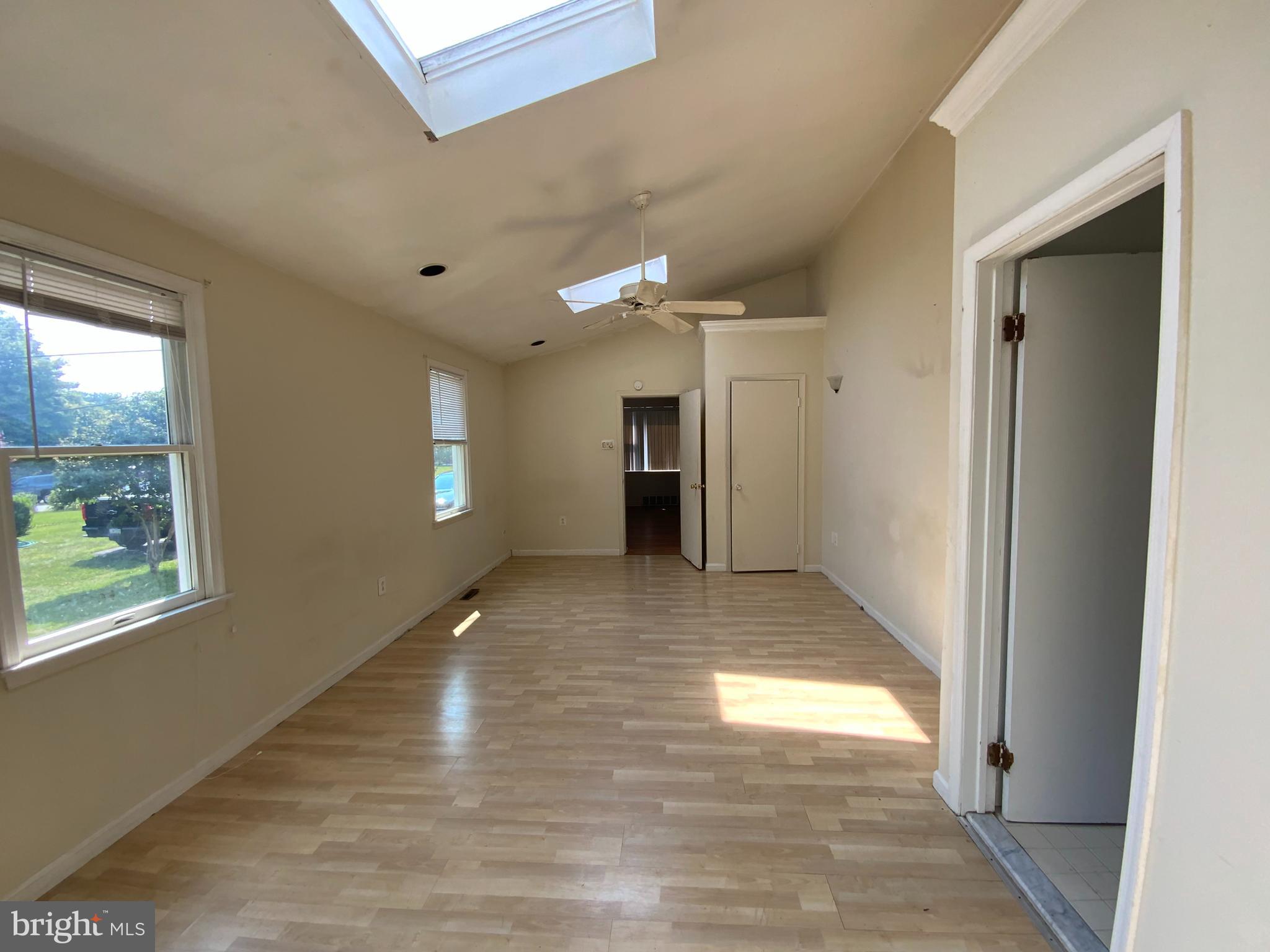 26 Fairview Road Broomall, PA 19008 - Photo 4 of 19 Gallery Image 4