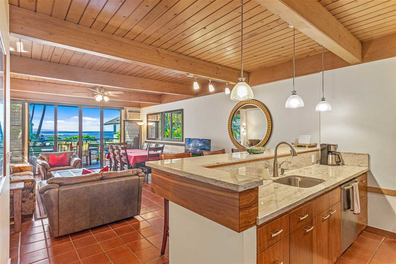 4521 Lower Honoapiilani Road, Unit 4A1 Lahaina, HI 96761 - Photo 13 of 30 Gallery Image 13