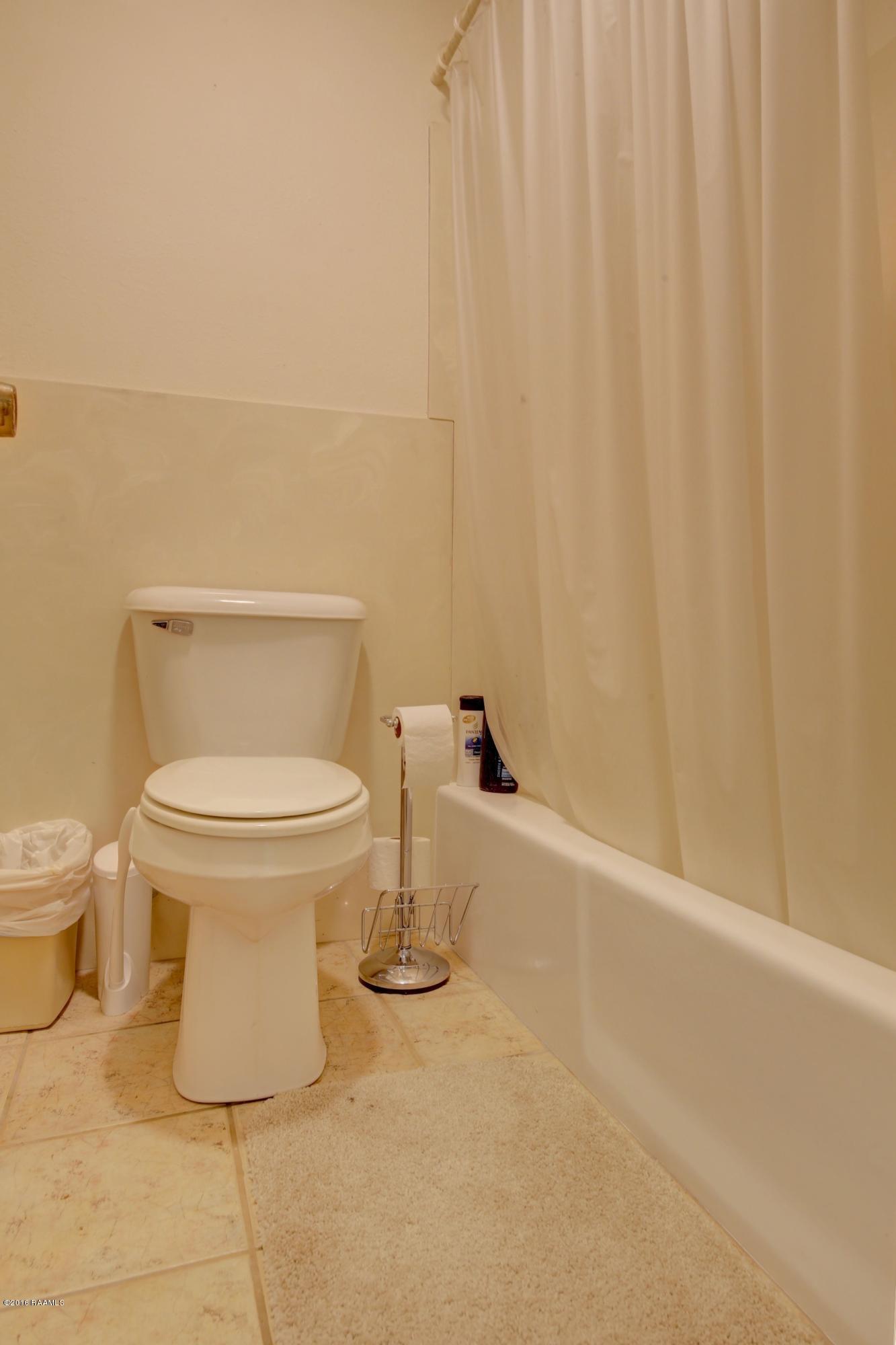 102 Rue Le Bois Lafayette, LA 70508 - Photo 23 of 32 rueleboise23