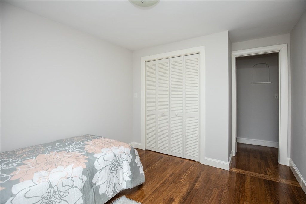 128 Wilmington Road Burlington, MA 01803 - Photo 22 of 38 Gallery Image 22
