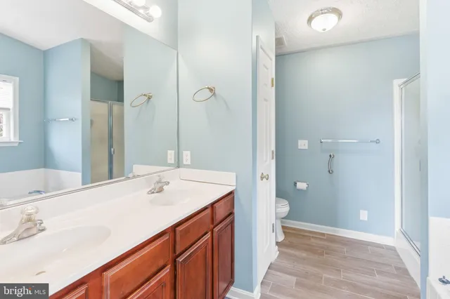 $415,000 | 24 Greenoak Lane, Berkeley Springs, WV 25411