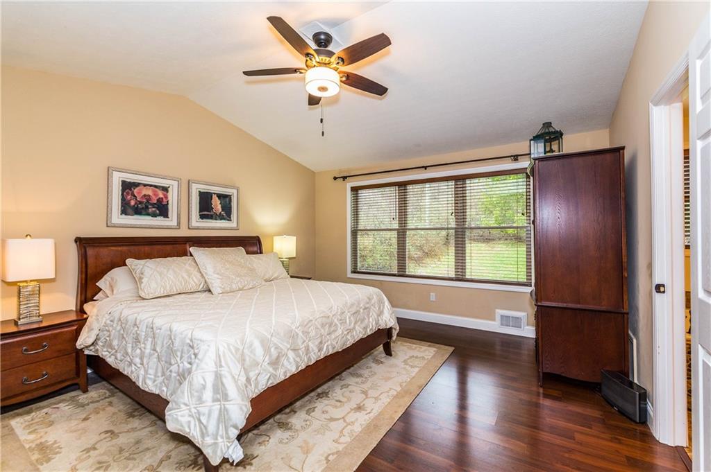 1440 Freeport Road Mars, PA 16046 - Photo 12 of 25 MASTER BEDROOM WITH A LARGE WALK IN CLOSET AND FULL BATH.