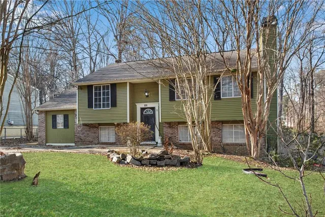 $275,000 | 902 Traymore Drive, Norcross, GA 30093