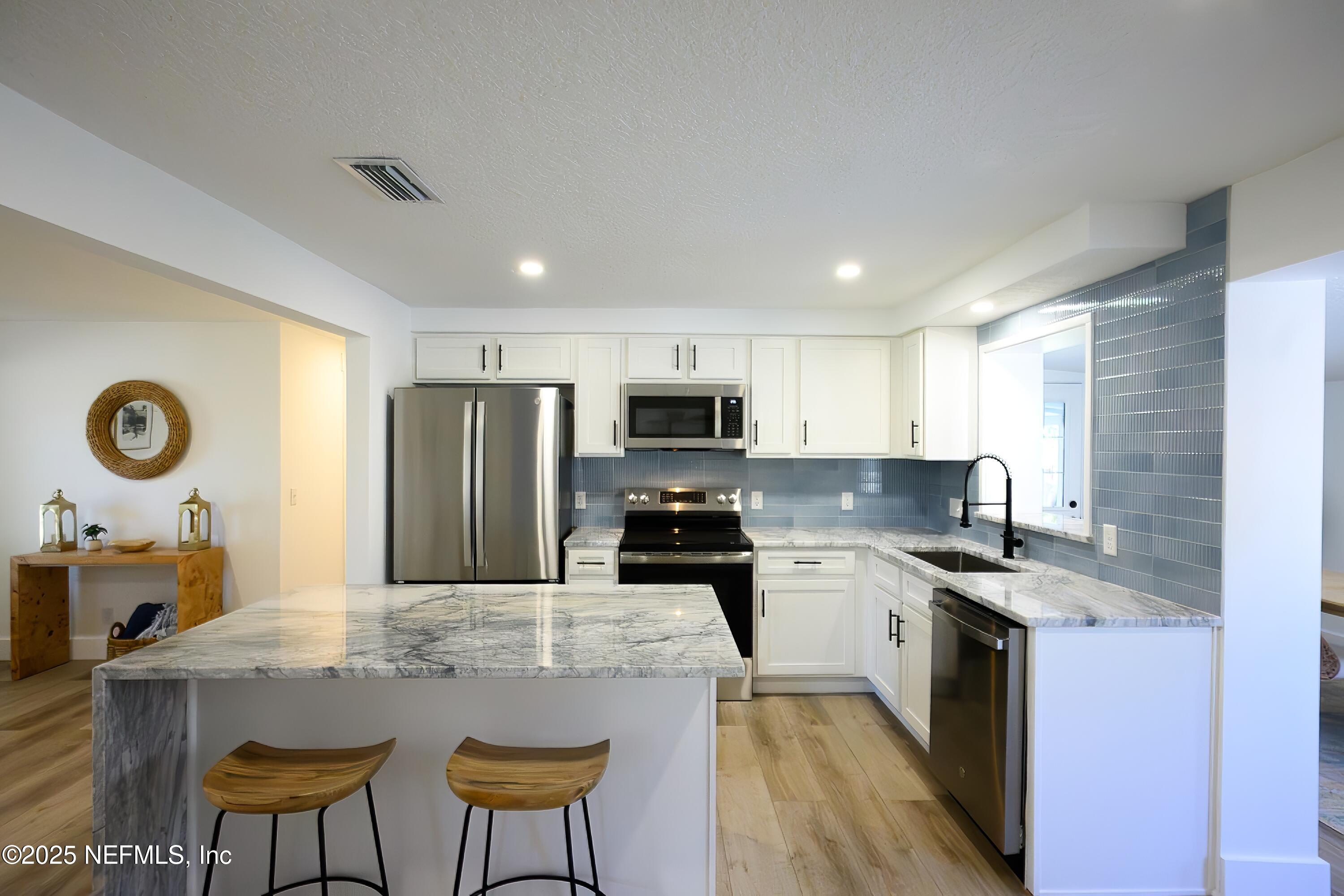 785 Triton Road Atlantic Beach, FL 32233 - Photo 6 of 46 Kitchen