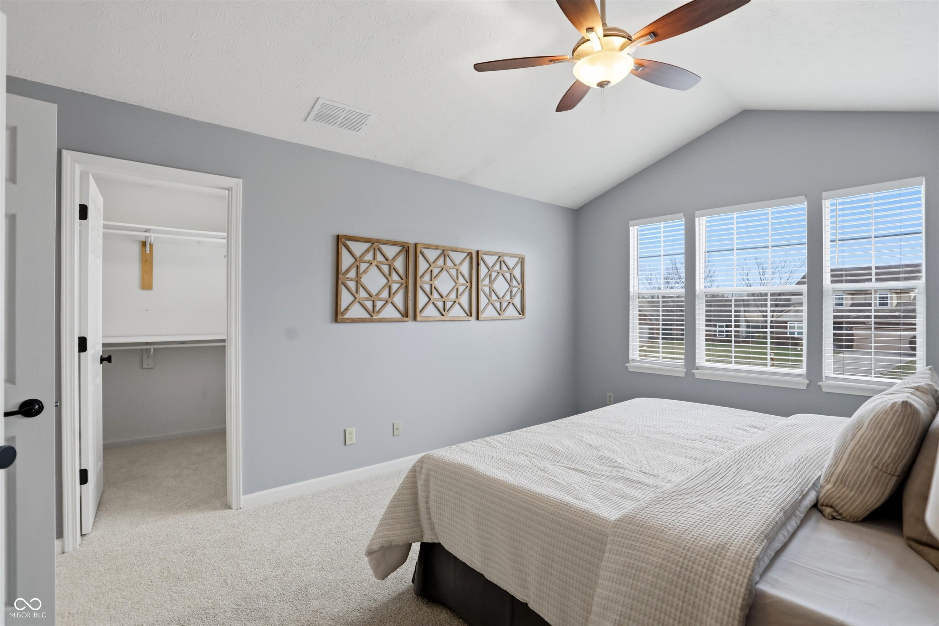 6385 Hillview Circle Fishers, IN 46038 - Photo 21 of 37