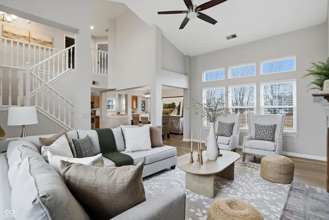 $350,000 | 6385 Hillview Circle, Fishers, IN 46038