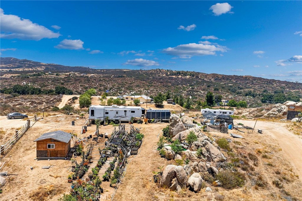 41720 Oak Canyon Road Hemet, CA 92544 - Photo 17 of 30