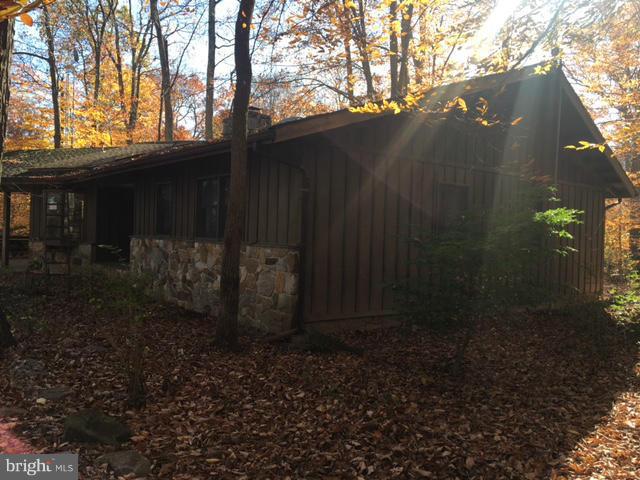 13728 Pryor Road Thurmont, MD 21788 - Photo 21 of 22 a view of outdoor space and yard