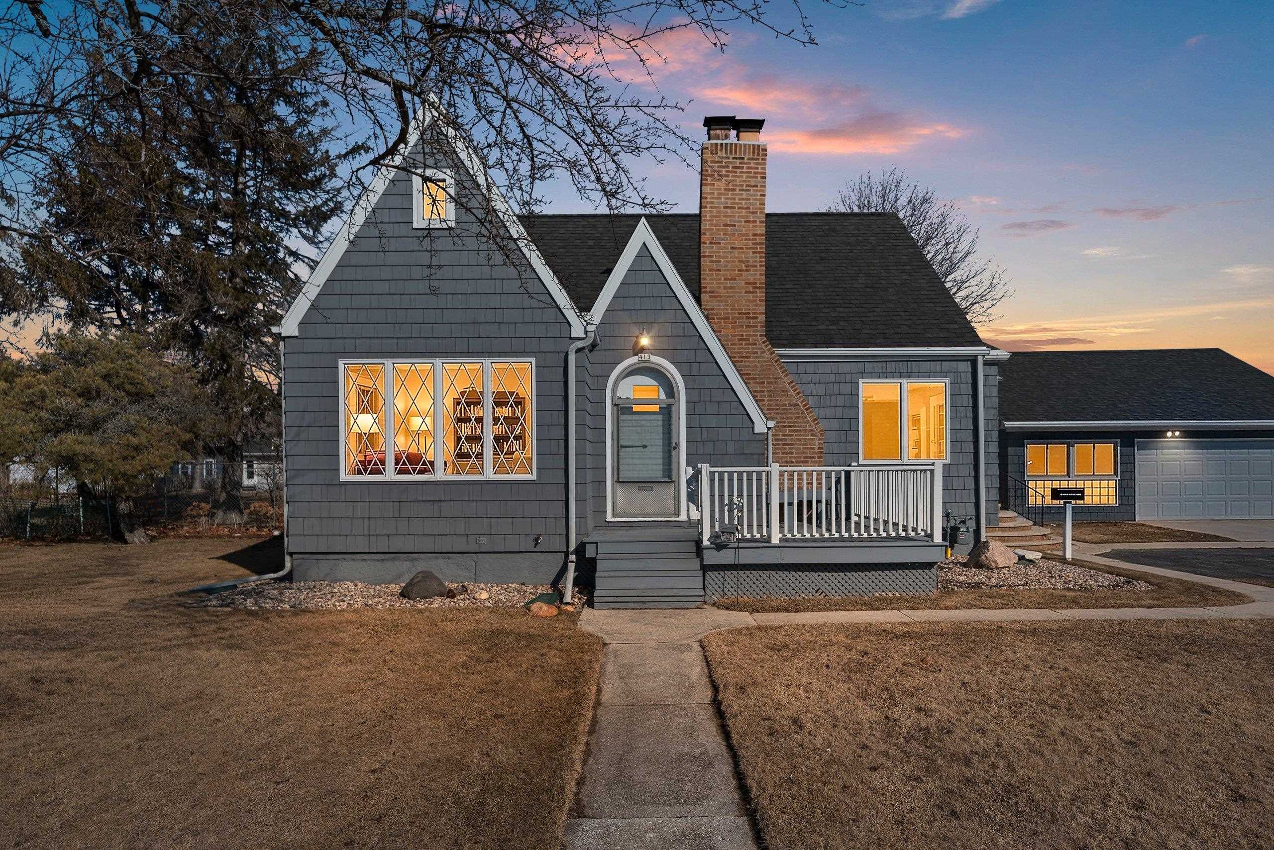 413 Jefferson Street Algoma, WI 54201 - Photo 1 of 76