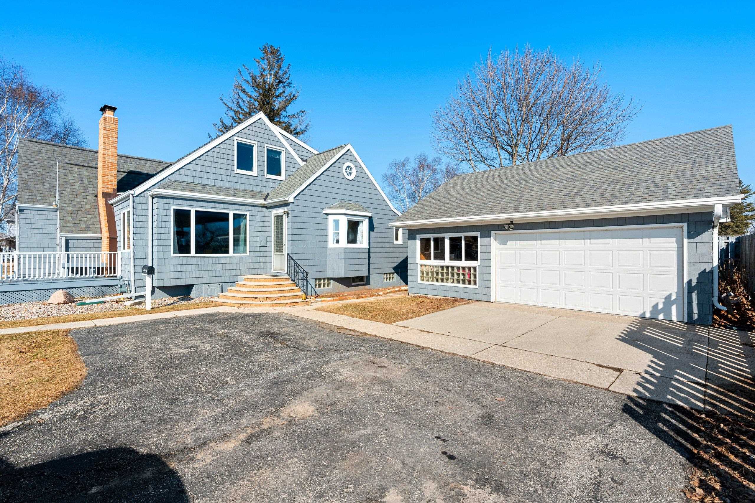 413 Jefferson Street Algoma, WI 54201 - Photo 50 of 76