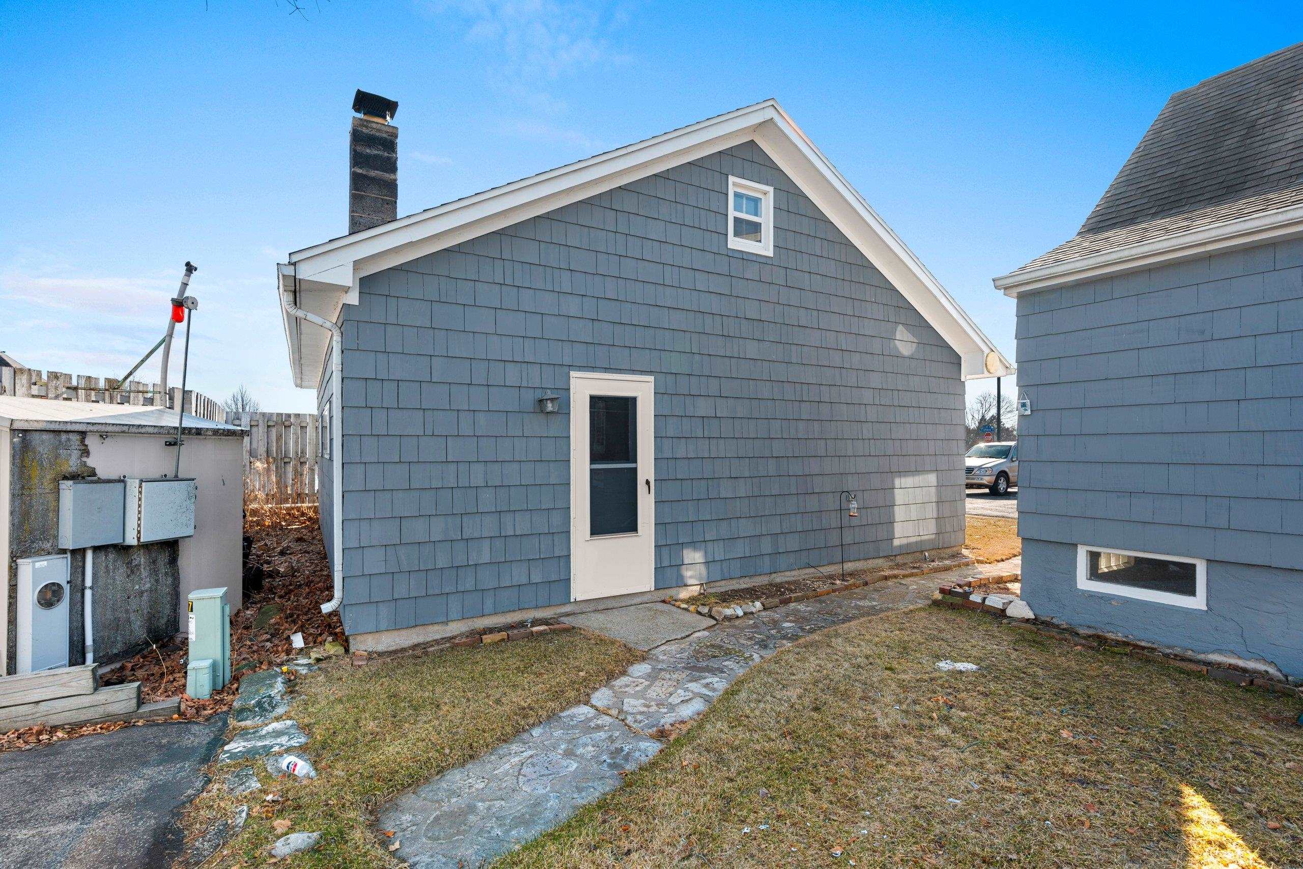 413 Jefferson Street Algoma, WI 54201 - Photo 58 of 76