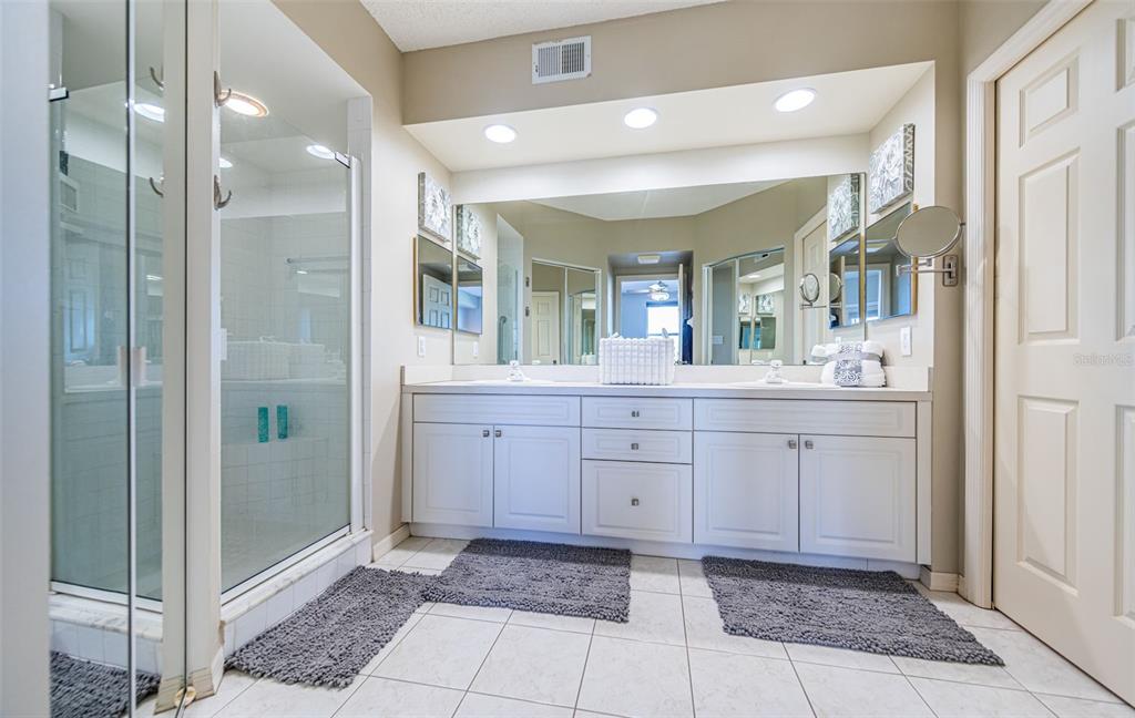 6450 Shoreline Drive, Unit 9203 St. Petersburg, FL 33708 - Photo 28 of 52