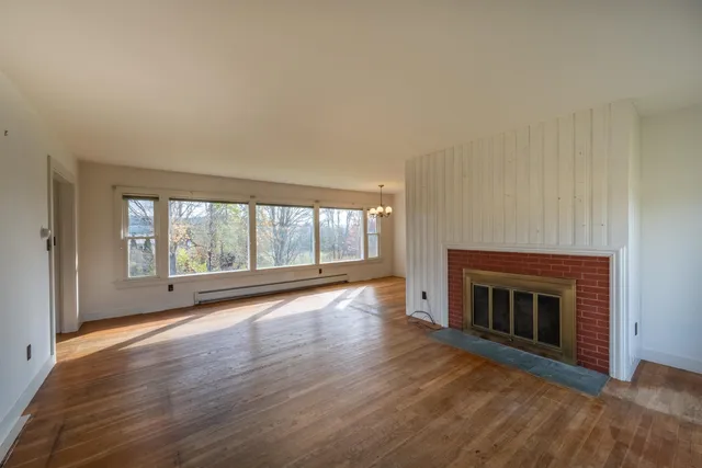 $450,000 | 1011 Quechee-Hartland Road, Hartford, VT 05059