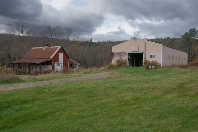 $450,000 | 1011 Quechee-Hartland Road, Hartford, VT 05059