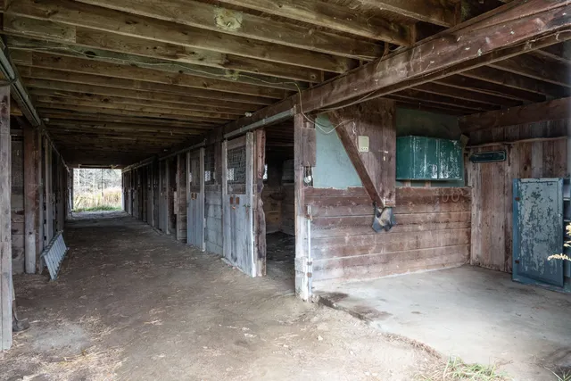 $450,000 | 1011 Quechee-Hartland Road, Hartford, VT 05059