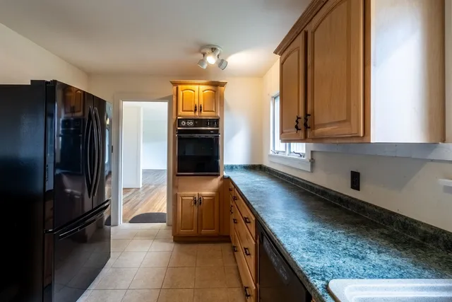 $450,000 | 1011 Quechee-Hartland Road, Hartford, VT 05059