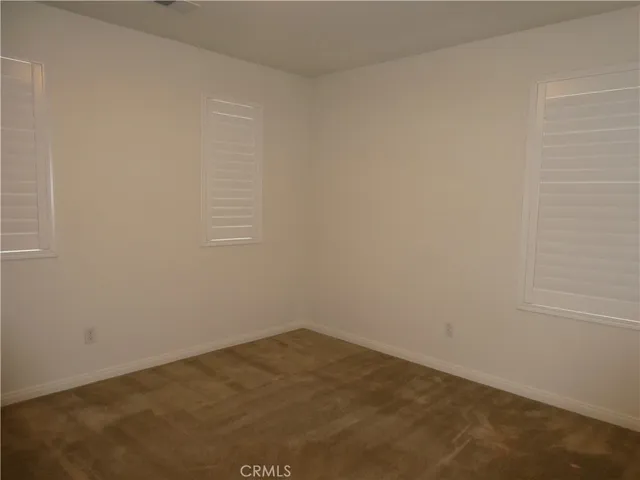an empty room with a empty space