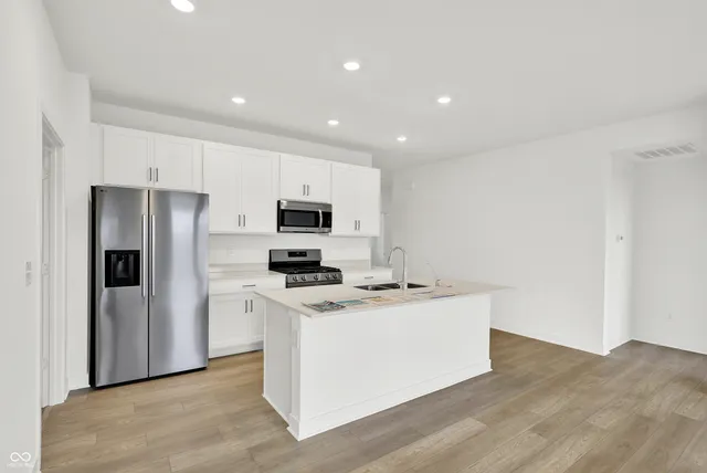 $294,785 | 5262 Nettleton Way, Avon, IN 46123