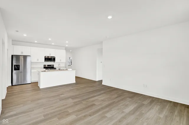 $294,785 | 5262 Nettleton Way, Avon, IN 46123