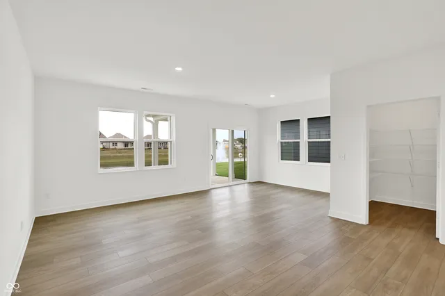 $294,785 | 5262 Nettleton Way, Avon, IN 46123