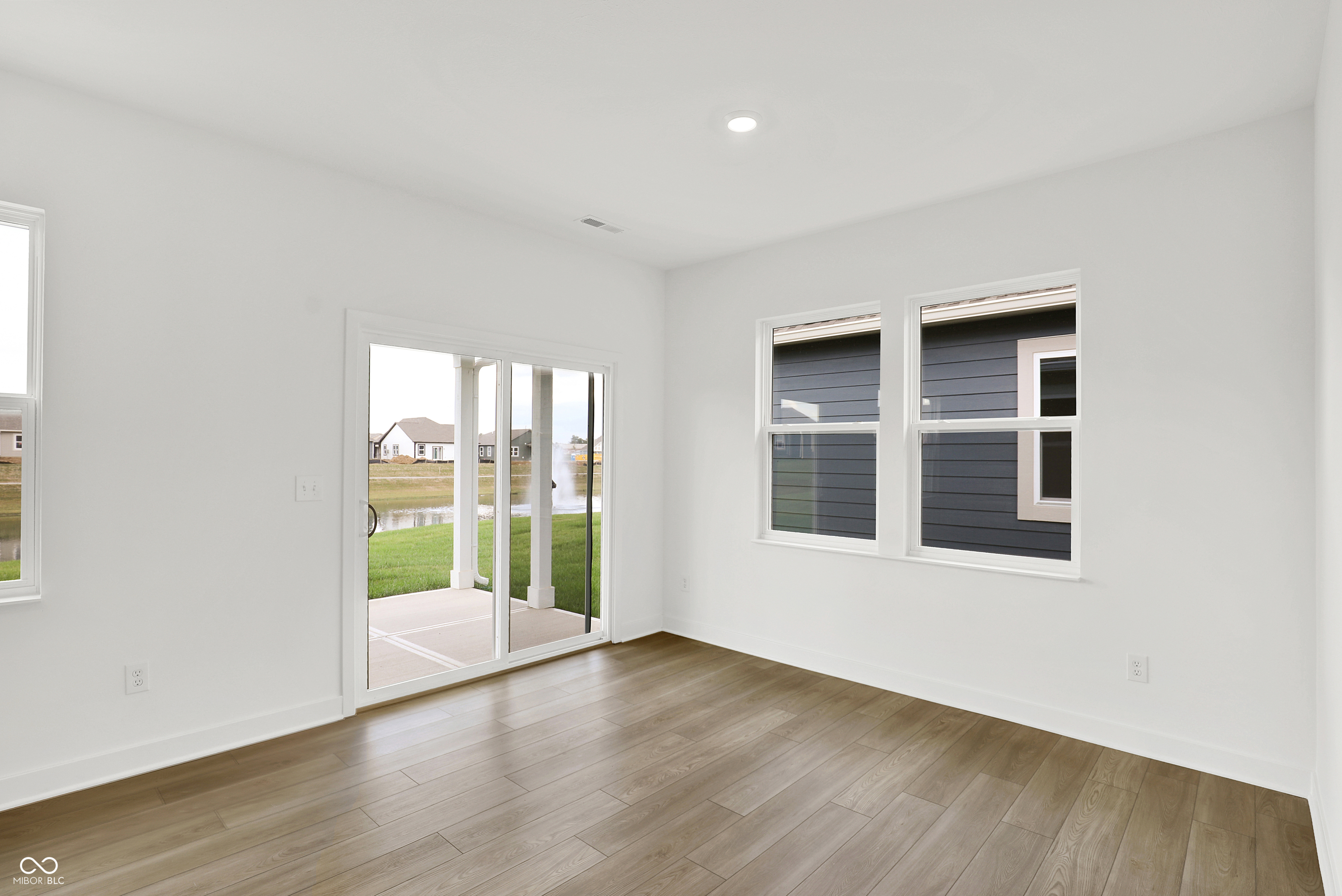 5262 Nettleton Way Avon, IN 46123 - Photo 18 of 35