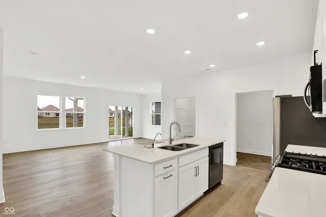 $294,785 | 5262 Nettleton Way, Avon, IN 46123