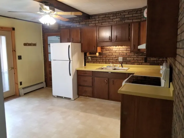 $179,900 | 20 Glendale Road, Caribou, ME 04736