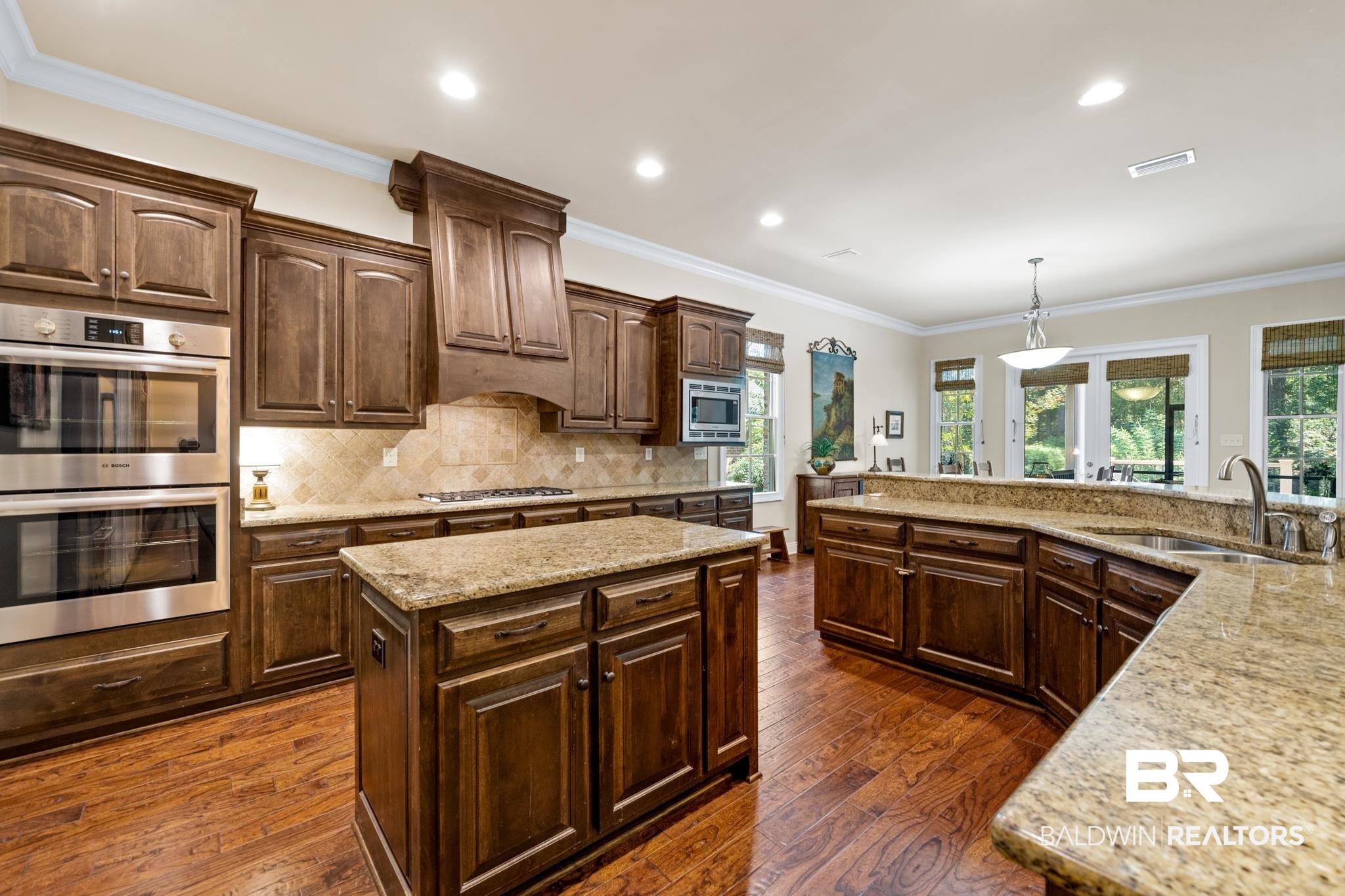 305 Poplar Place Fairhope, AL 36532 - Photo 9 of 36