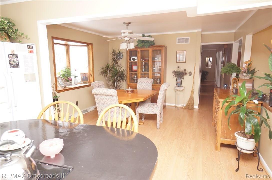 5620 Textile Road Ypsilanti, MI 48197 - Photo 35 of 68 From kitchen to dining