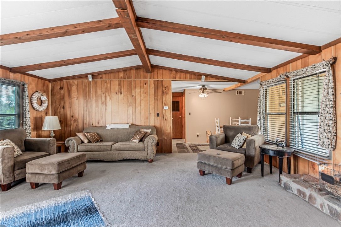 376 Loganberry Road Somerville, TX 77879 - Photo 4 of 27