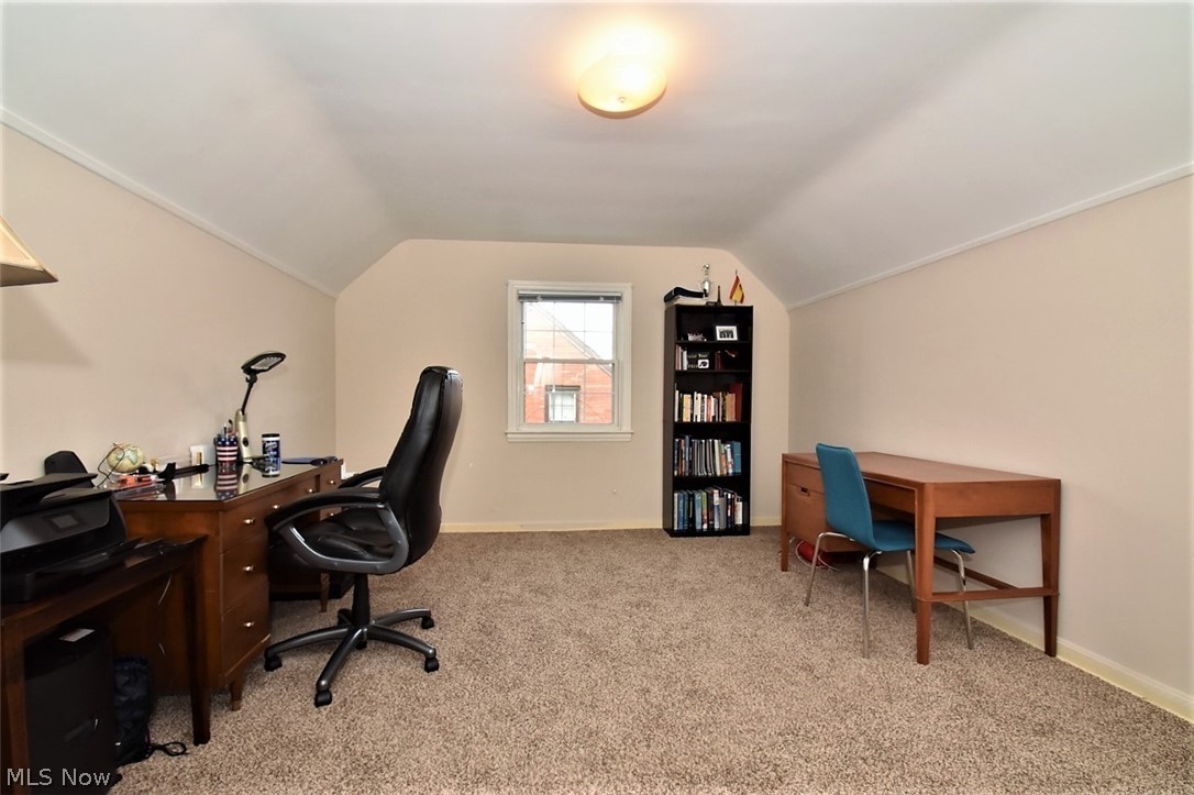 2551 Saybrook Road Cleveland, OH 44118 - Photo 21 of 30 Gallery Image 21