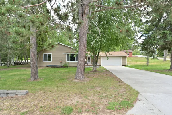 $255,000 | 1025 Southwest 5th Street, Grand Rapids, MN 55744