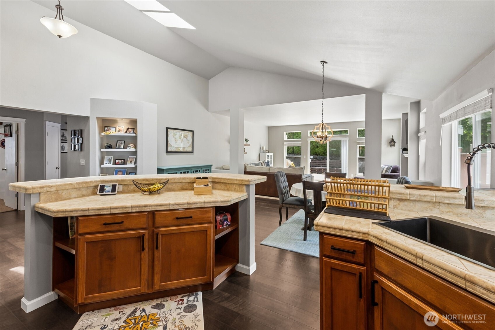 8541 28th Way Southeast Olympia, WA 98513 - Photo 9 of 28