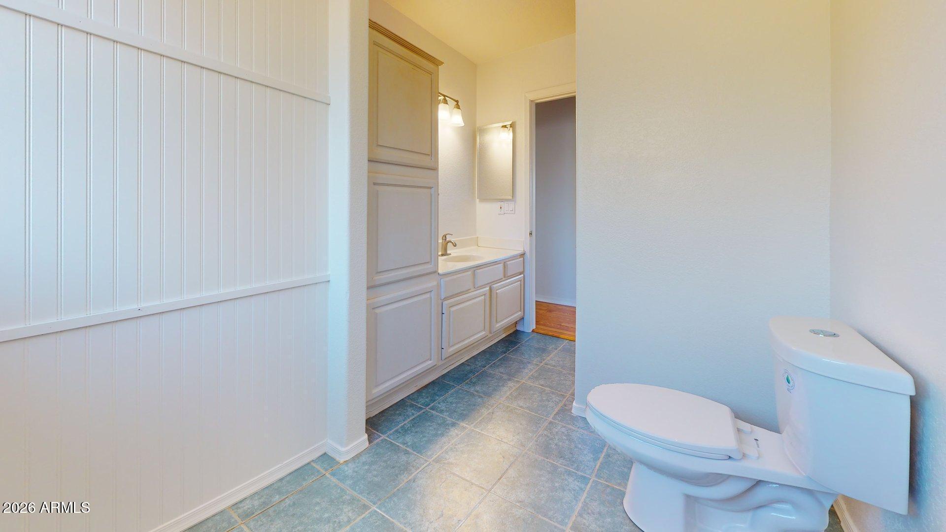 1529 East Cloud Road Phoenix, AZ 85086 - Photo 16 of 33 1529-E-Cloud-Rd-Bathroom 1