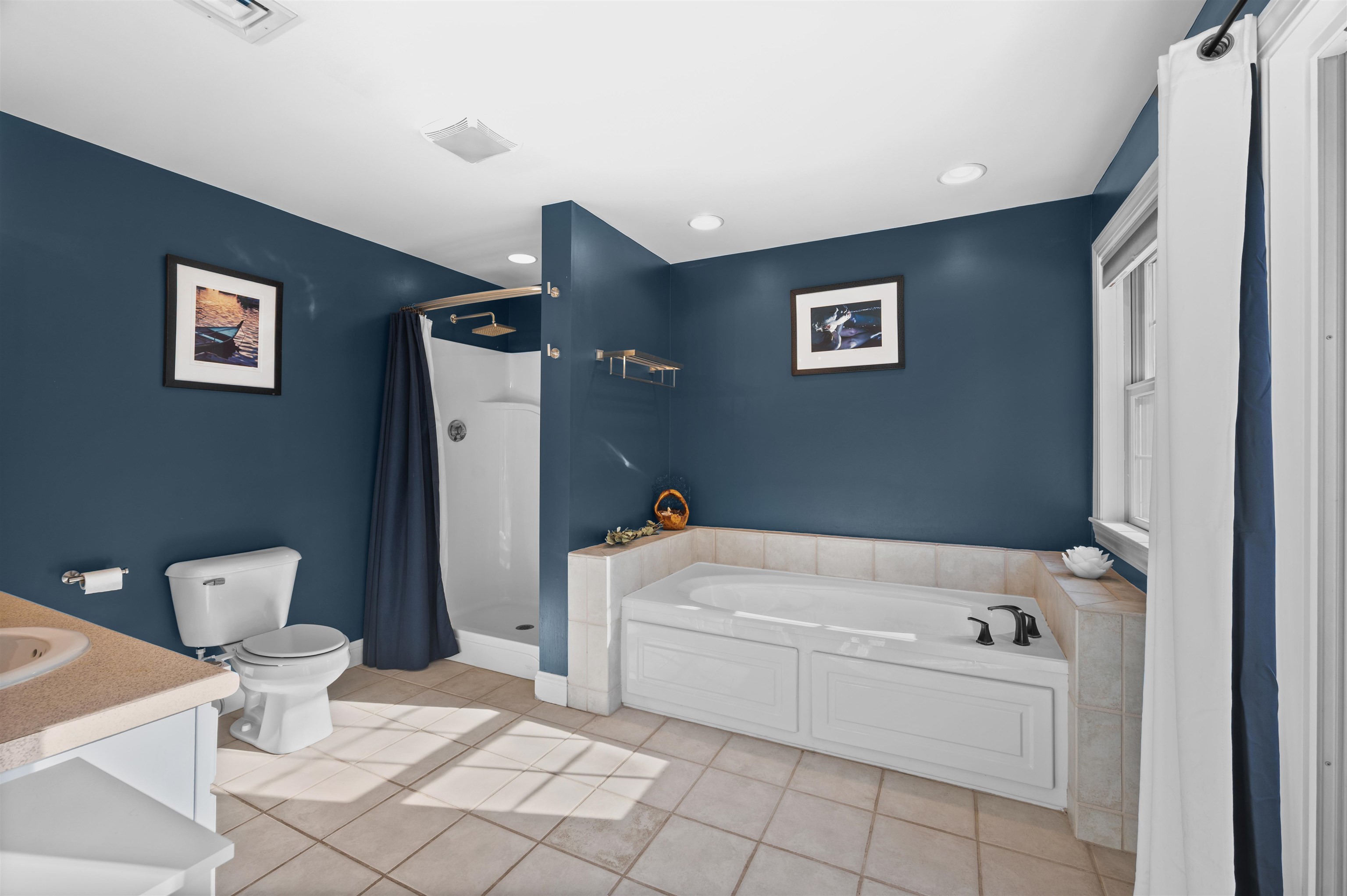 24 Deborah Lane Dover, NH 03820 - Photo 19 of 41