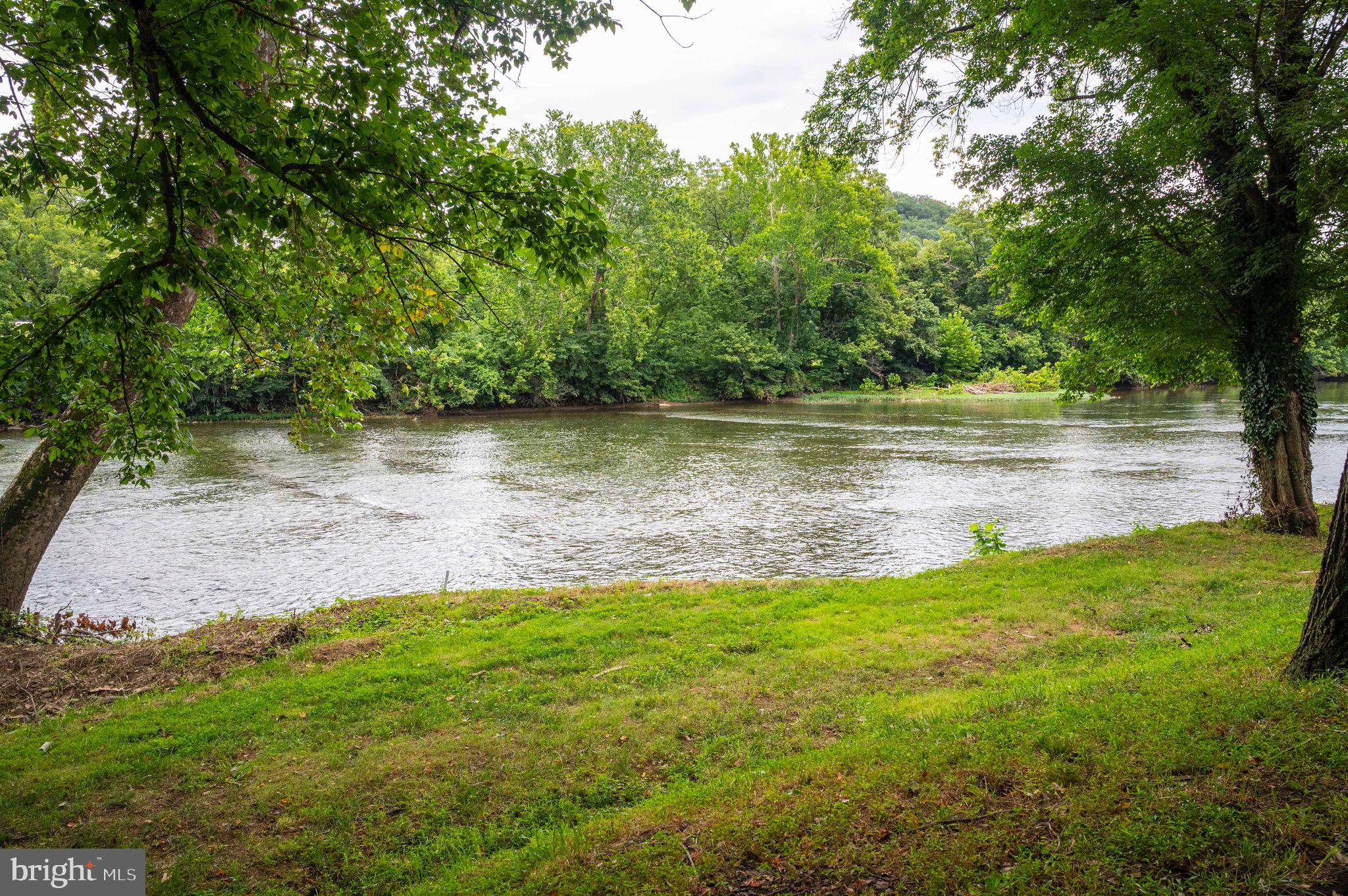 29 Burma Road Strasburg, VA 22657 - Photo 1 of 32 a view of a lake view