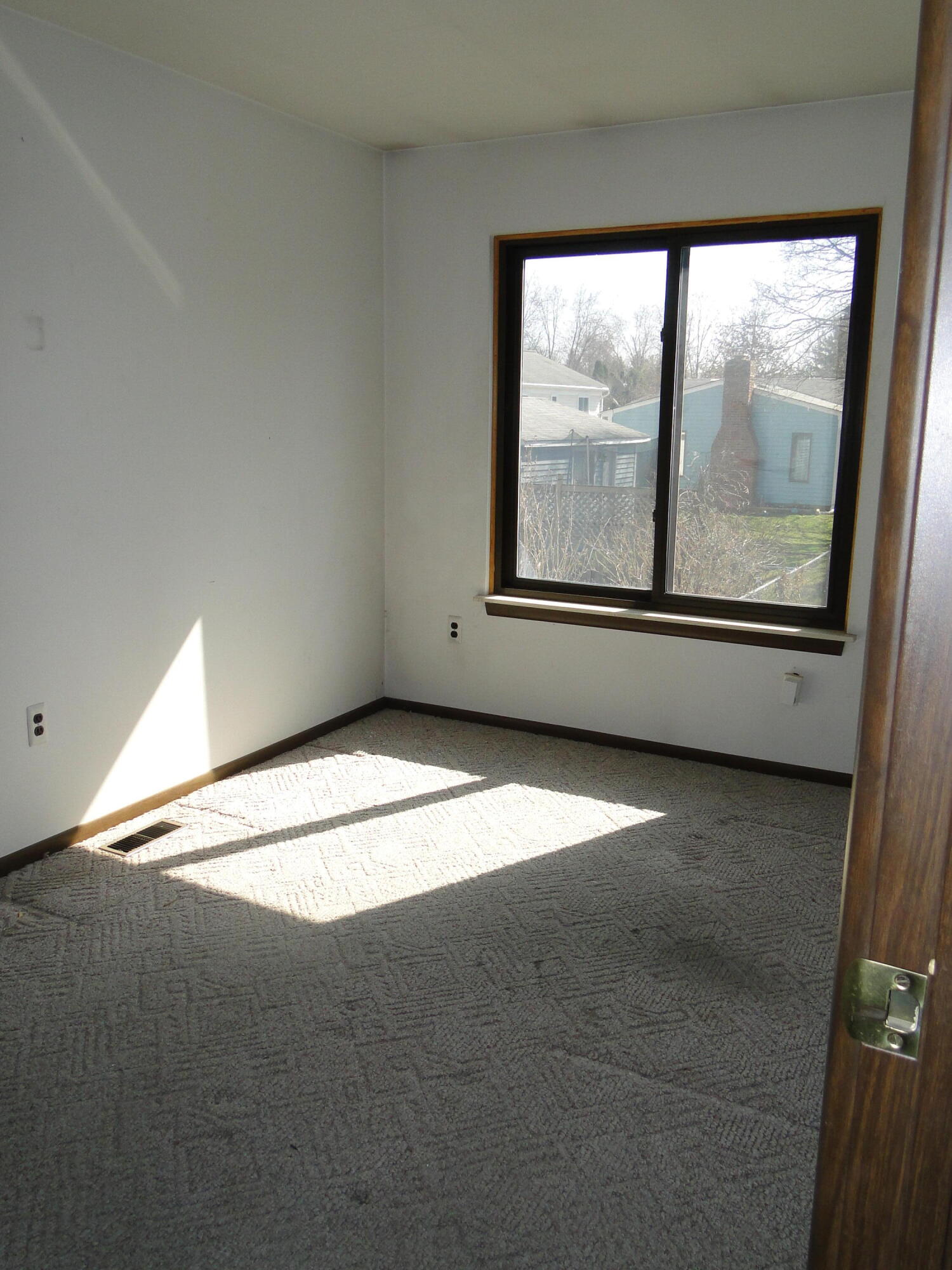 42673 Barchester Road Canton, MI 48187 - Photo 20 of 38 DSC02565