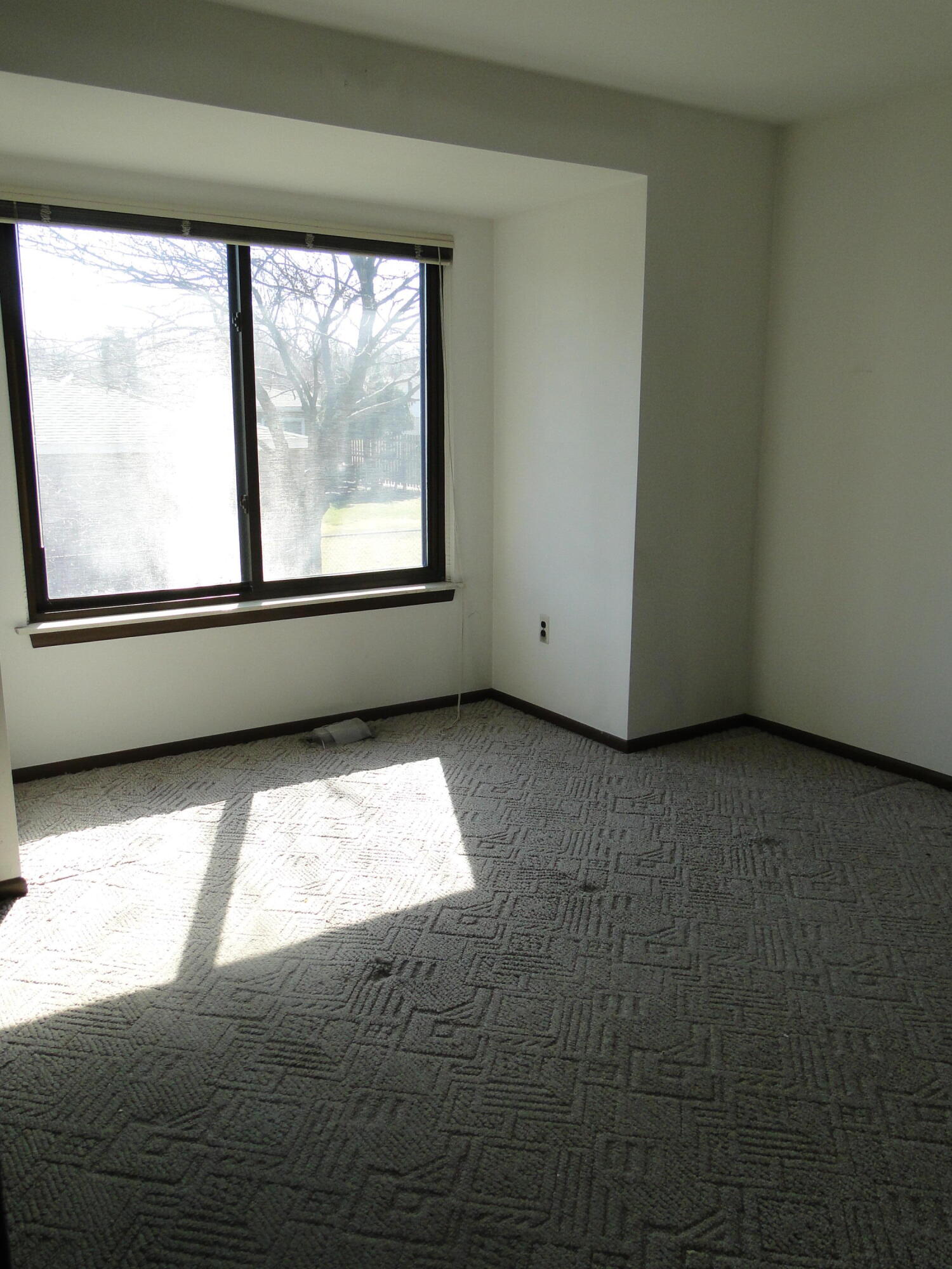 42673 Barchester Road Canton, MI 48187 - Photo 25 of 38 DSC02570