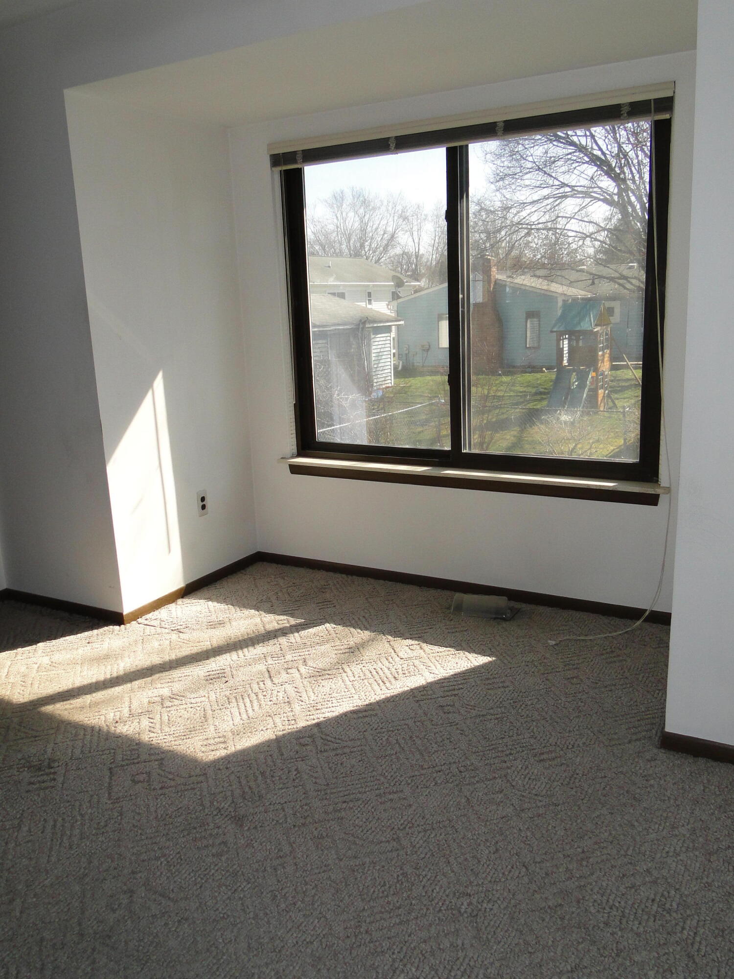 42673 Barchester Road Canton, MI 48187 - Photo 26 of 38 DSC02571