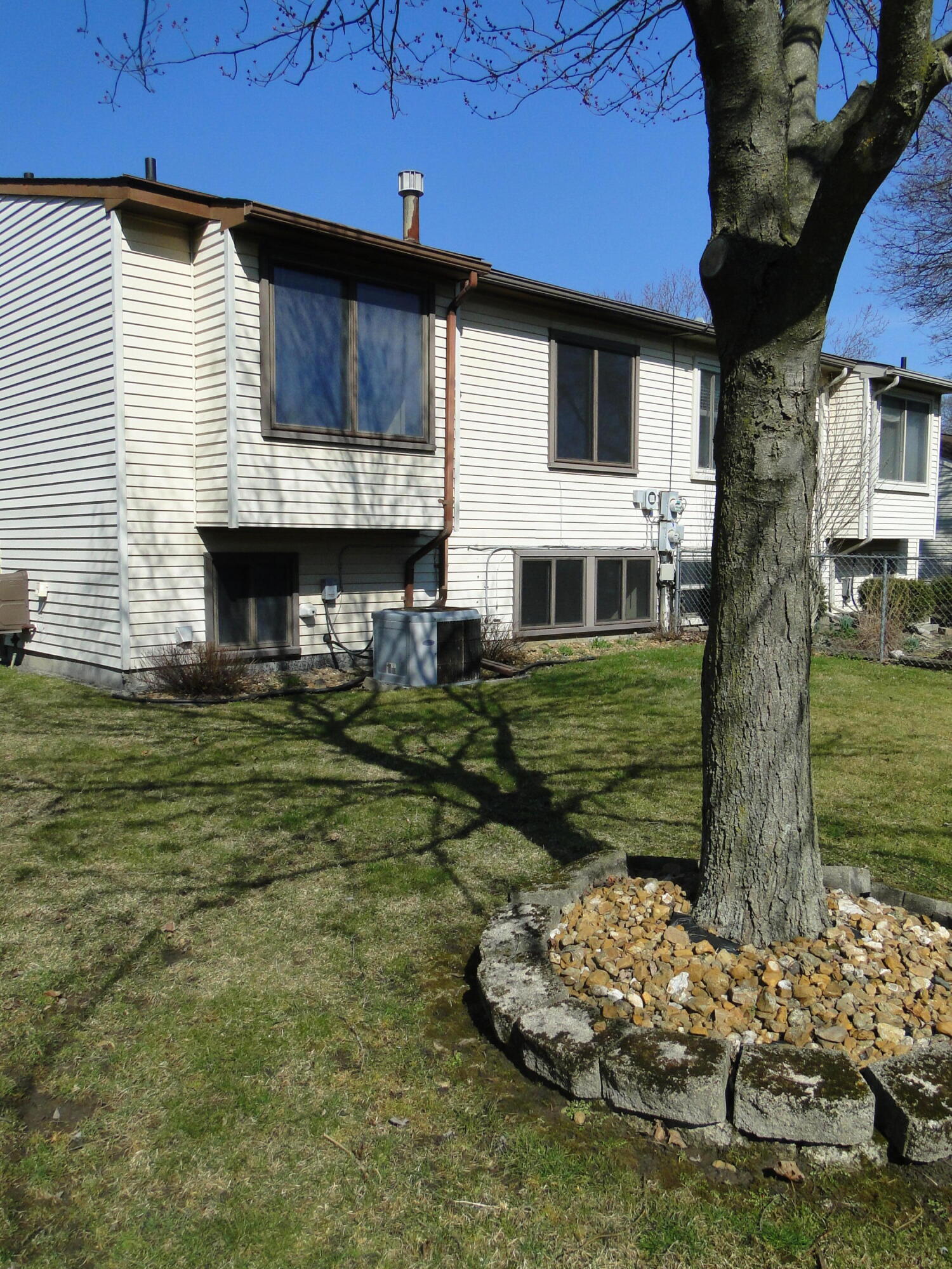 42673 Barchester Road Canton, MI 48187 - Photo 35 of 38 DSC02580