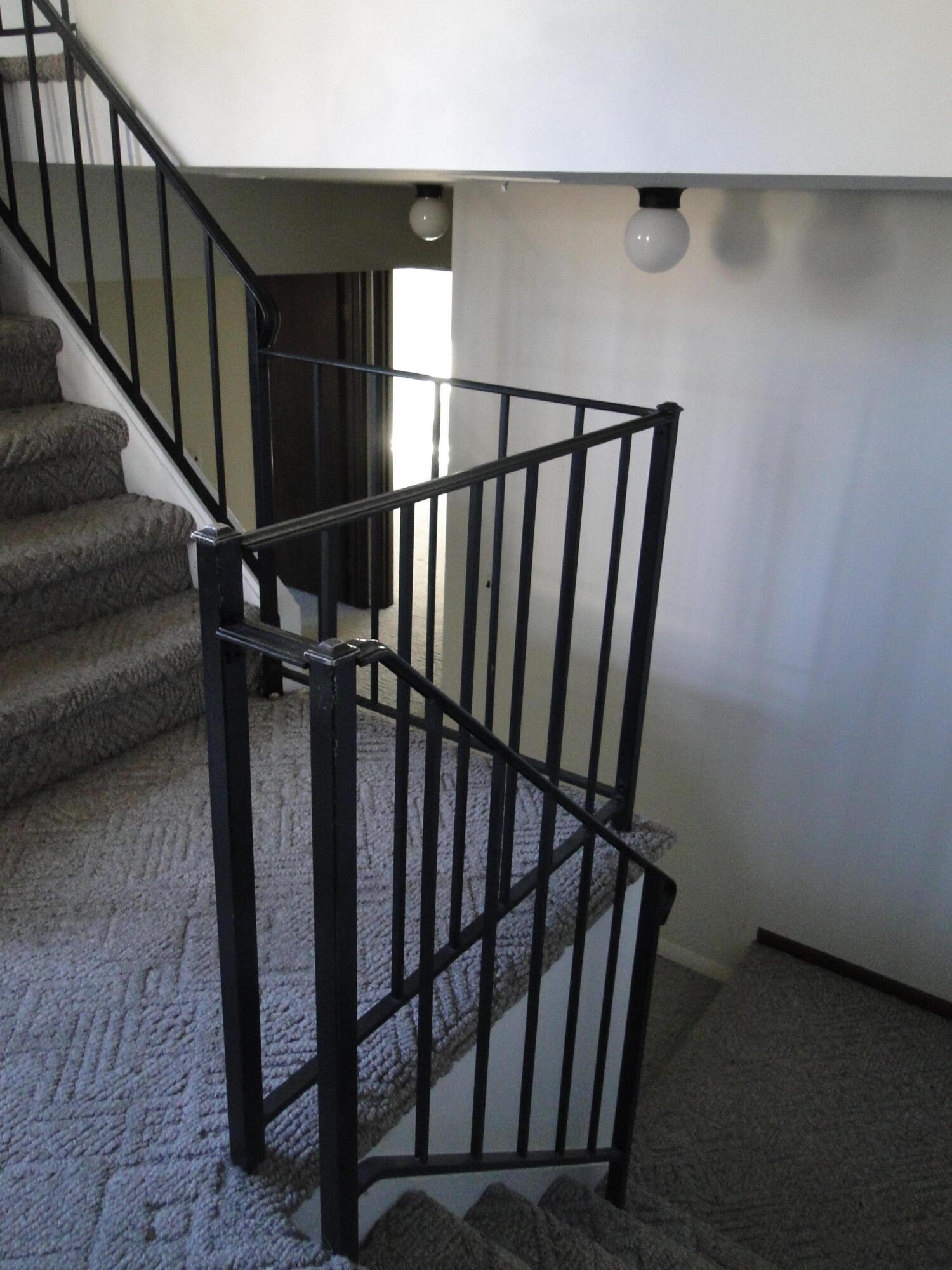 42673 Barchester Road Canton, MI 48187 - Photo 4 of 38 DSC02549