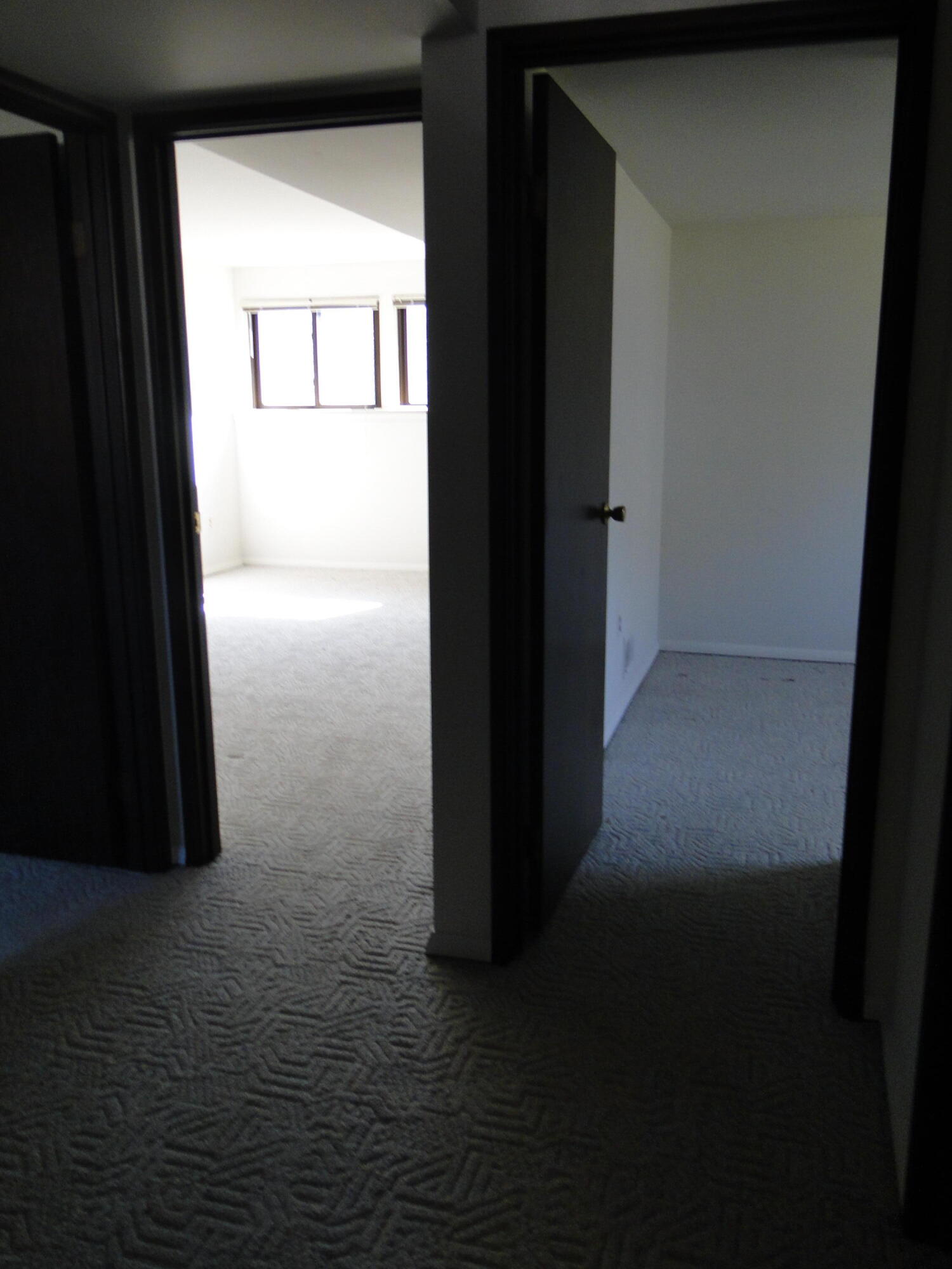 42673 Barchester Road Canton, MI 48187 - Photo 5 of 38 DSC02550